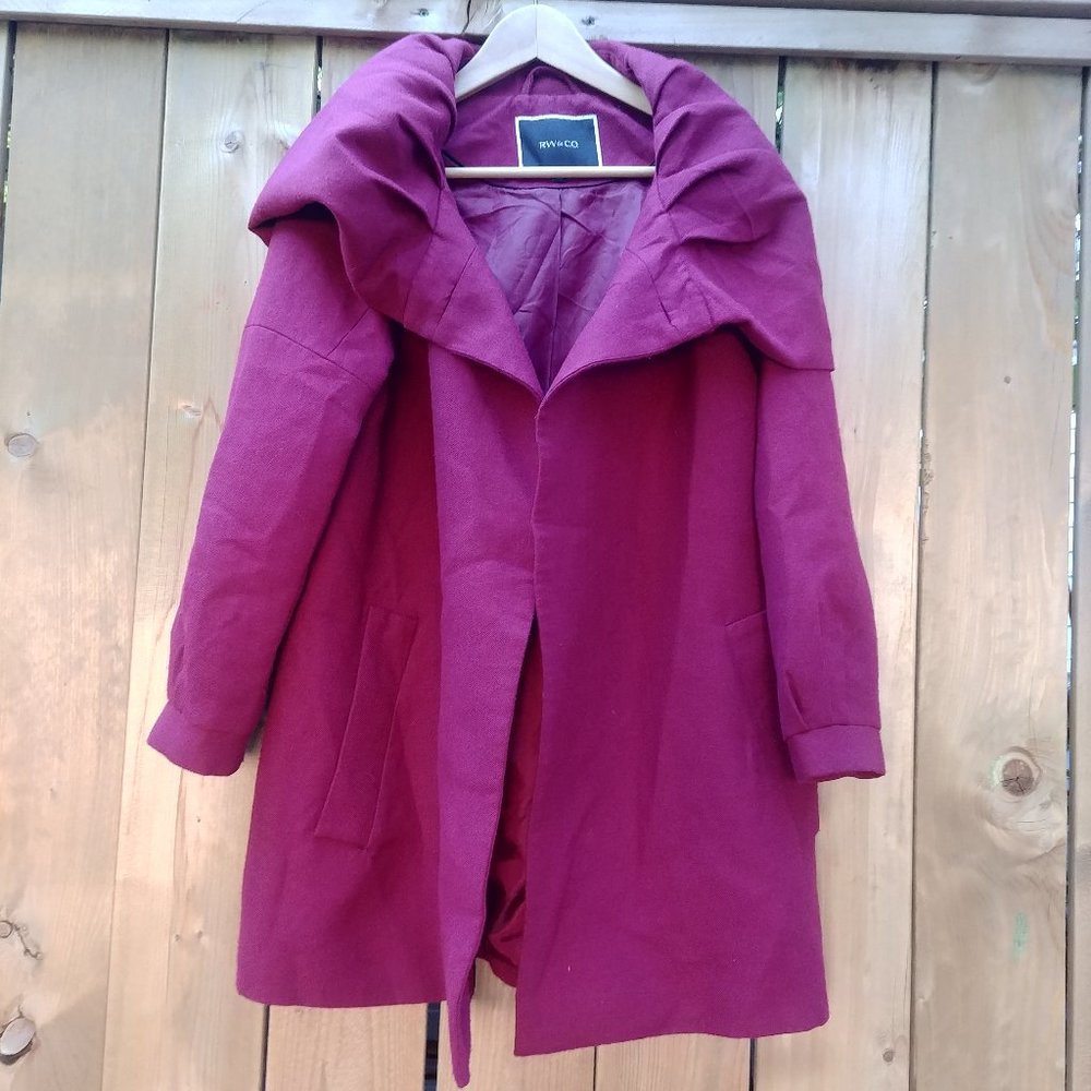 Hooded RW&CO. Burgundy/Berry Coat Sz Medium